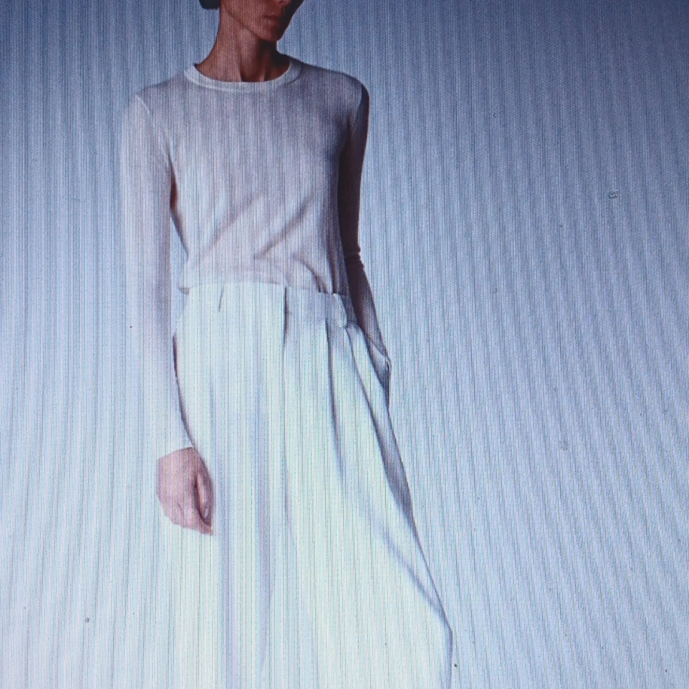 CO.ESSENTIALS..FRONT PLEATED TROUSER..SIZE 10 FLAW